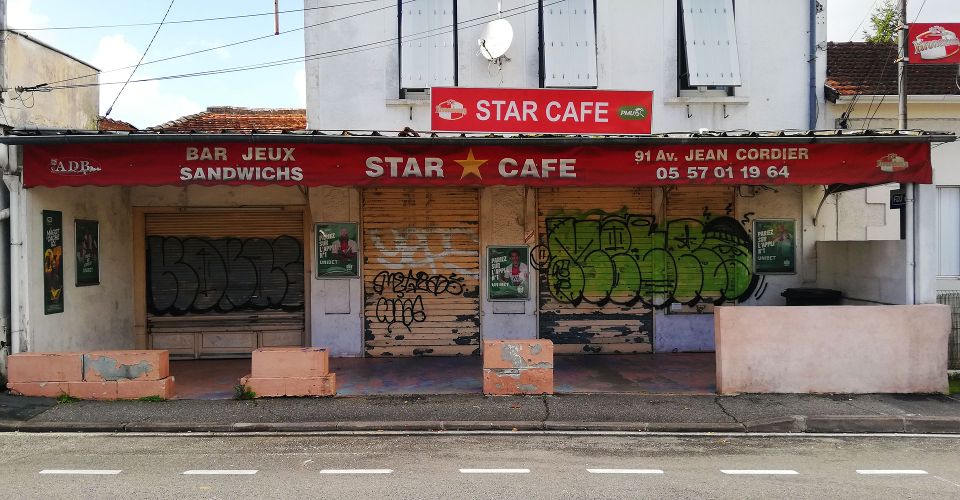Star café